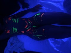 UV7