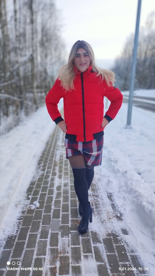 1000112129.jpg - Daria54