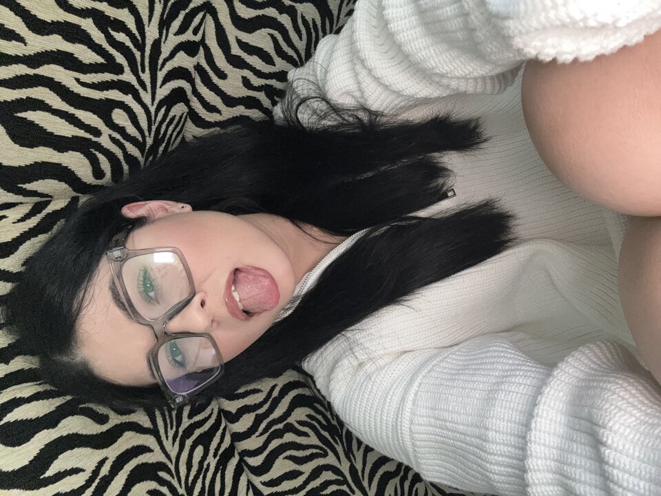 IMG_7889.jpeg - _Alissa_