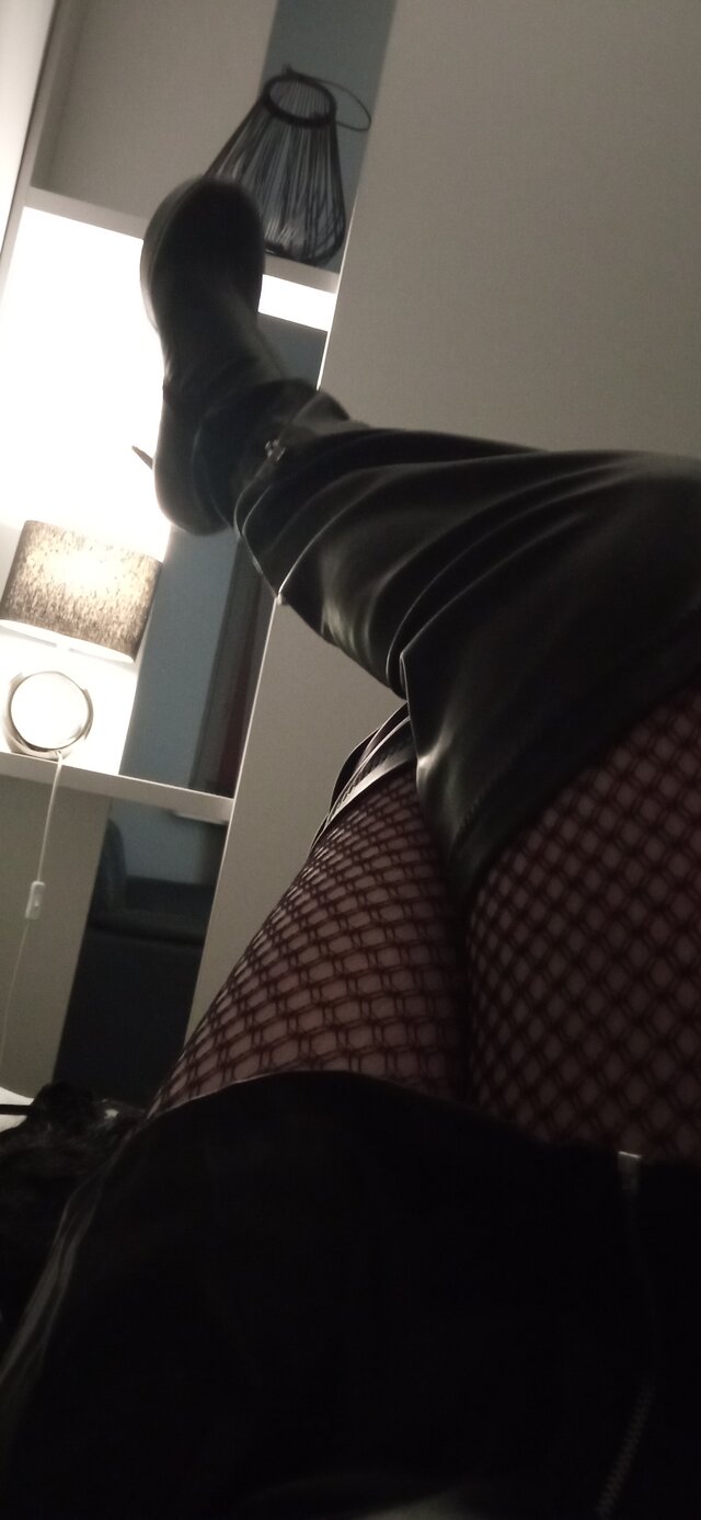 KlaudiaCrossdress86