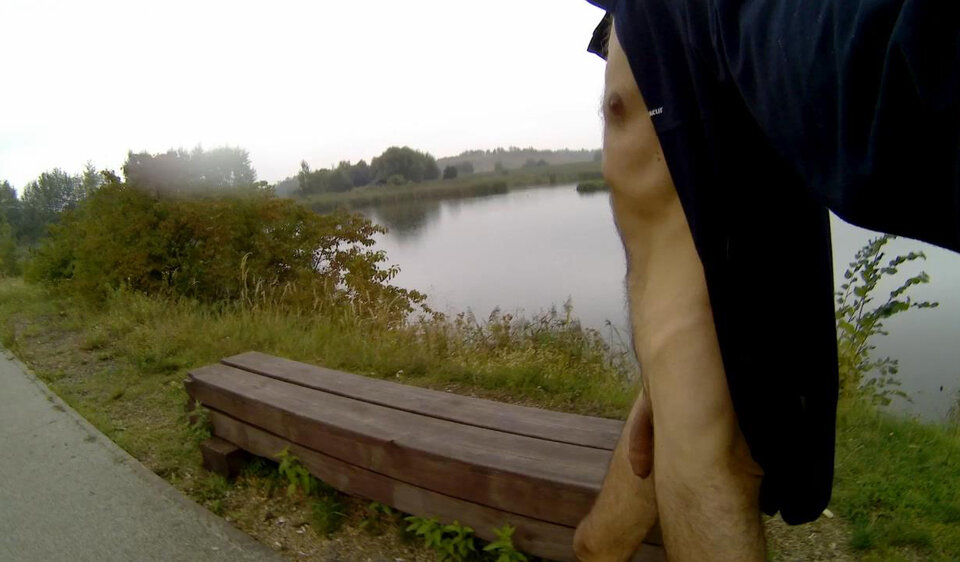 _143815A.mp4_snapshot_03.47_[2023.08.29_17.35.40].jpg - Krzysztof_cfnm