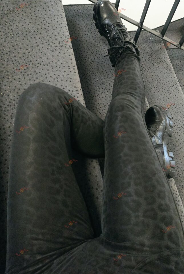Wygodniej 😈👠🎁 - MadameVeut