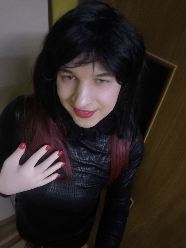 1000003137.jpg - Adriennecross
