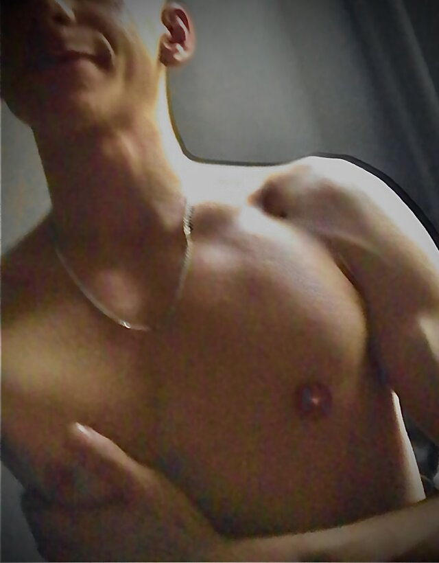 qMlodyczulyq