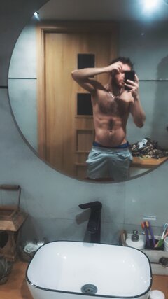 Snapchat-1240617133.jpg
