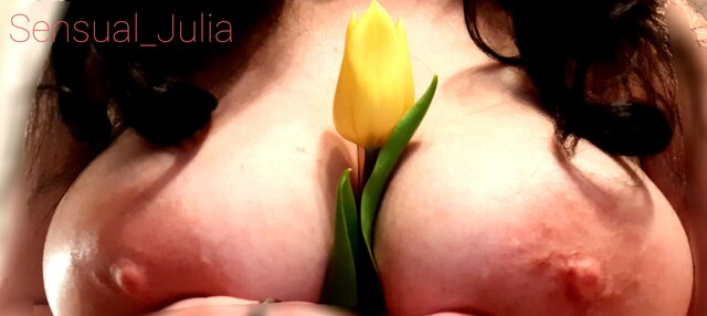 Sensual_Julia