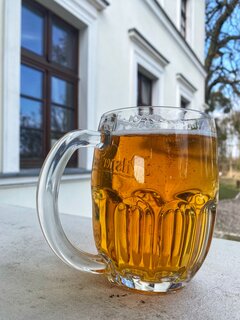 🍻
