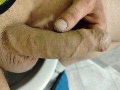 Żylasty :-) 