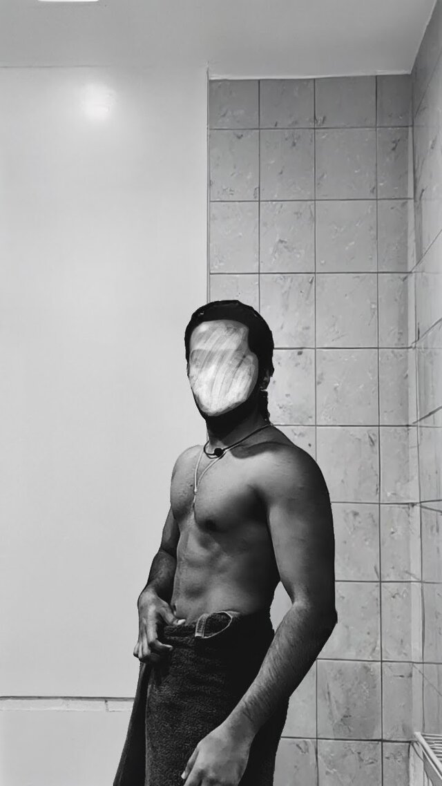 Moonshot03