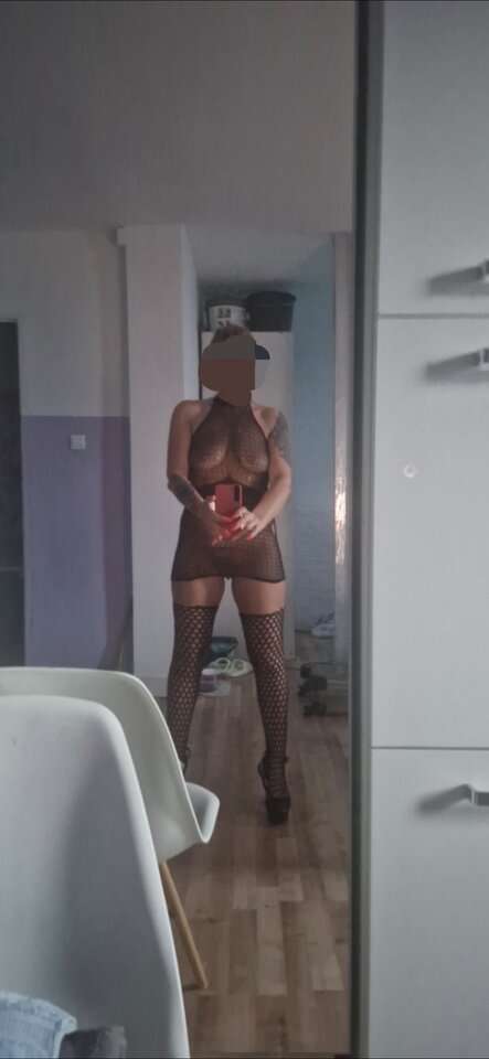 1000026594.jpg - Adela23