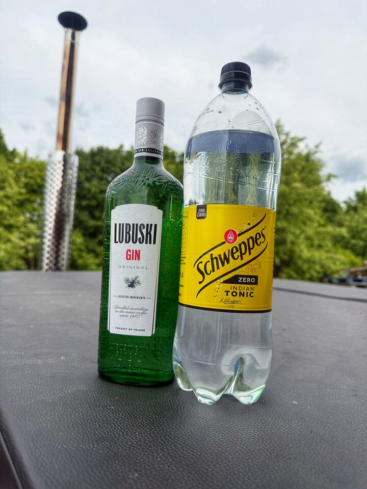 🍷 - serialowapara19782