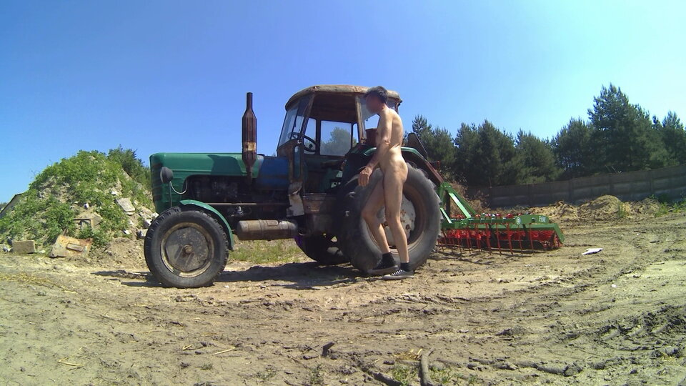 Traktor - 20250615_1123.mp4_snapshot_00.41.602.jpg - Krzysztof_cfnm