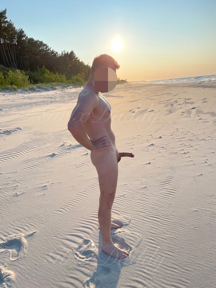 photo-output.jpeg - GirlxDaddy
