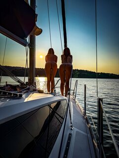 🌄⛵️