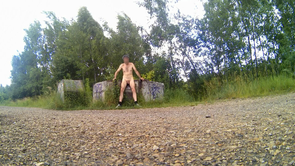 ŻABIE DOŁY - 20250625_1412.mp4_snapshot_00.33_[2025.06.25_16.4 - Krzysztof_cfnm