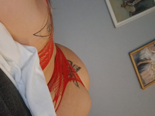 lickmyassbabe