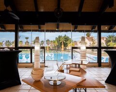 TROIKA SWINGERS RESORTS SPAIN
