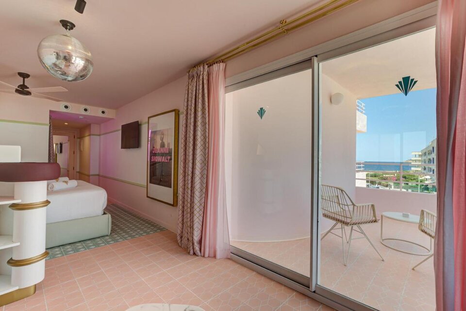SWINGERSTOURS PARTIES IBIZA - swingerstours