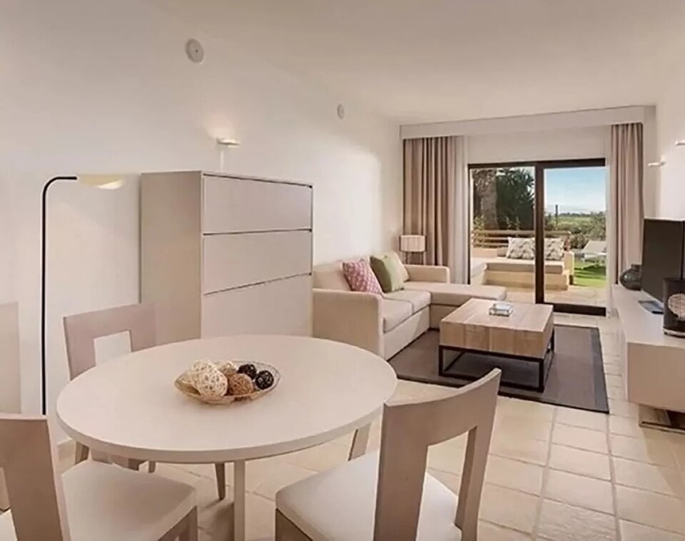 TROIKA SWINGERS LUXURY RESORTS SPAIN - swingerstours