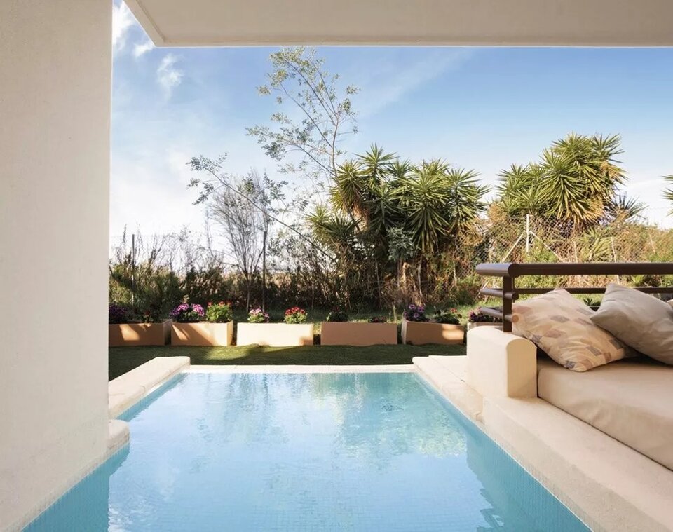 TROIKA SWINGERS LUXURY RESORTS SPAIN - swingerstours