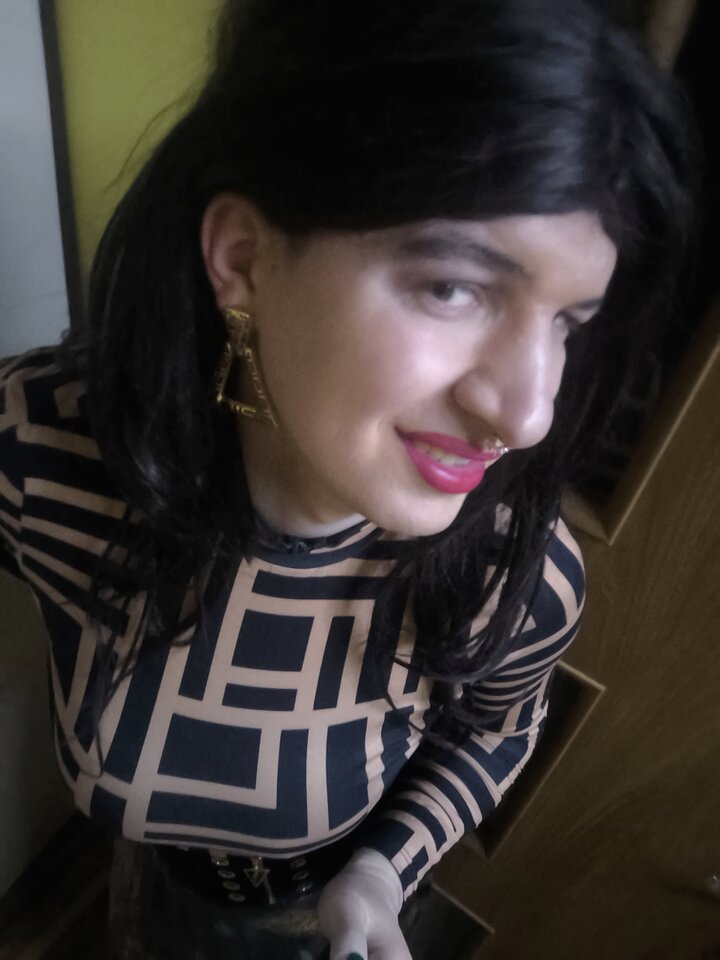 1000008629.jpg - Adriennecross