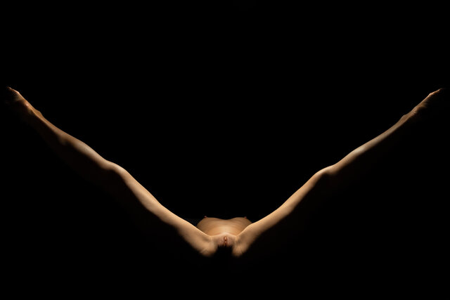 SheIsNaked