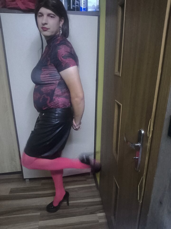 1000009475.jpg - Adriennecross