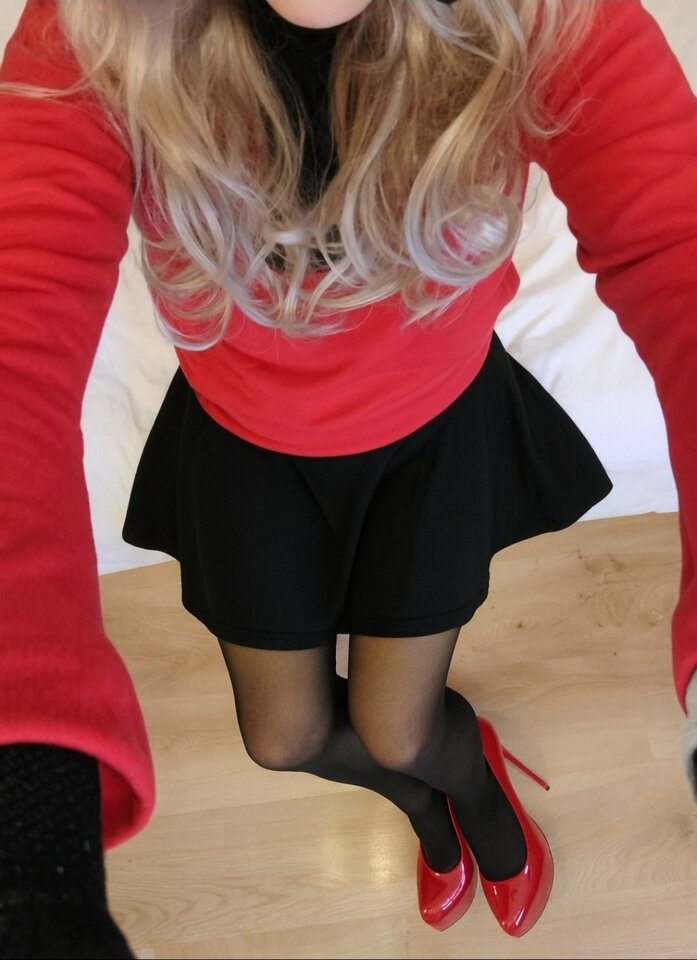 Uwielbiam połączenie czerni 🖤 i czerwonego ❤️ - Ameliatrans