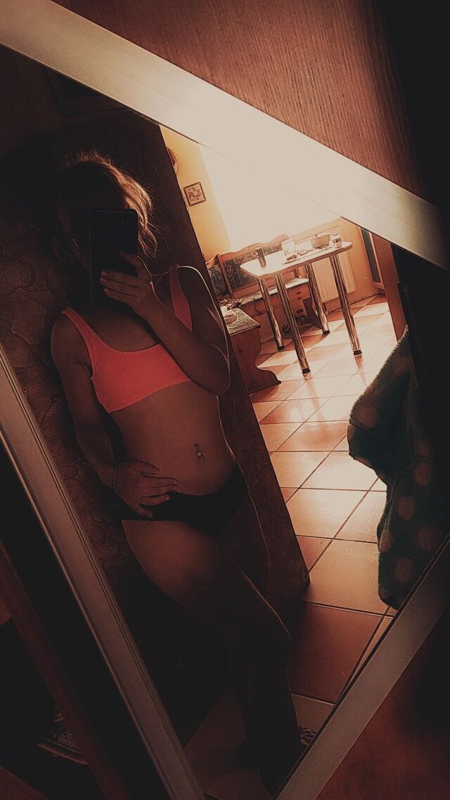 VIVIAN6969