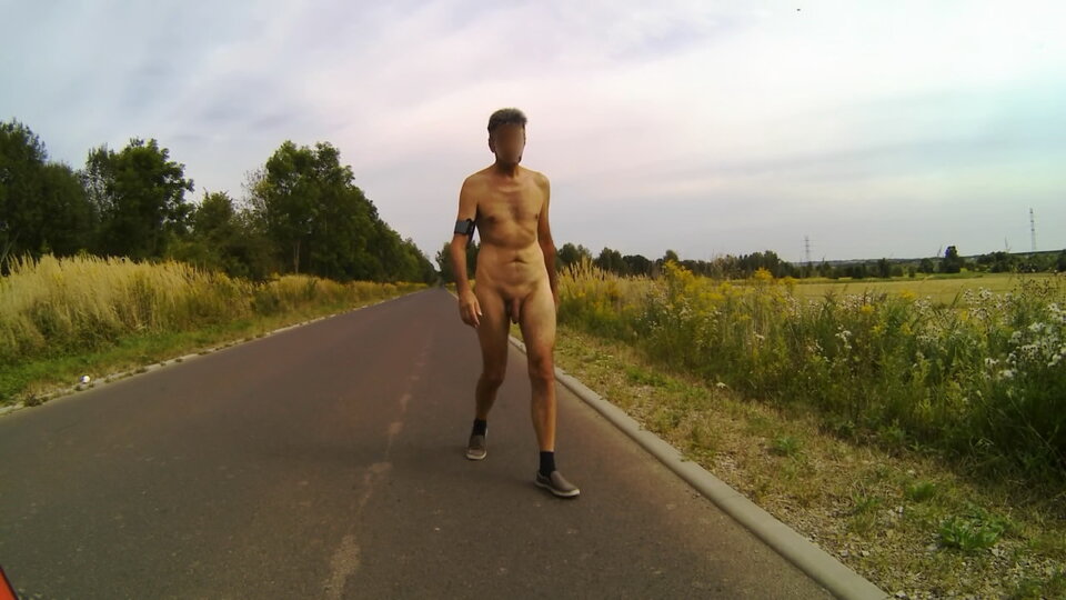 WYMYSŁÓW - na drodze 20250821_1402.mp4_snapshot_00.30_[2025.08 - Krzysztof_cfnm