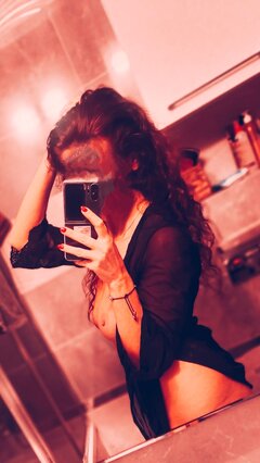 0efda5a5-a5da-4a32-be23-6fe3ac946da9 Copy.jpeg