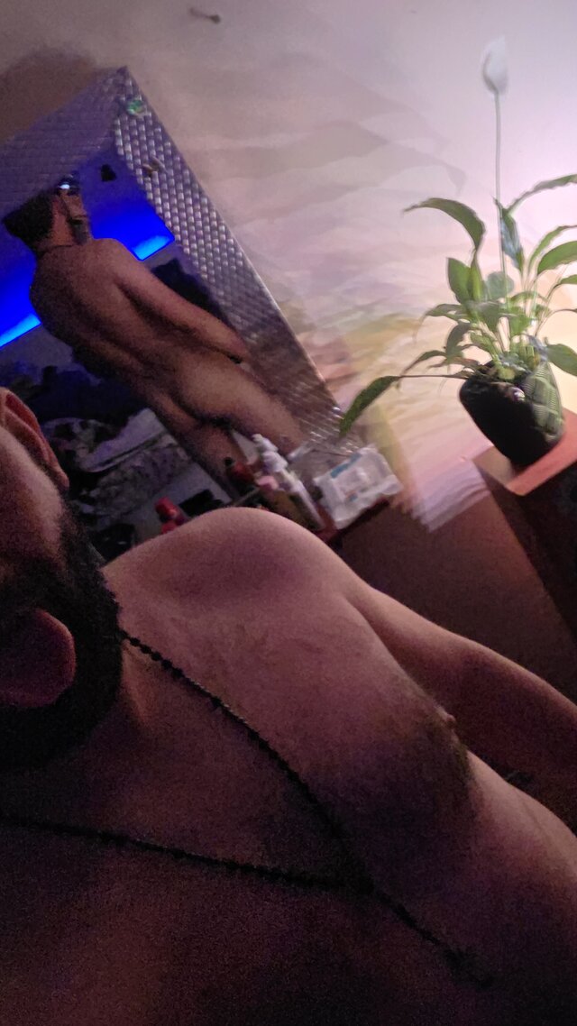 MMaaNNiiOO88