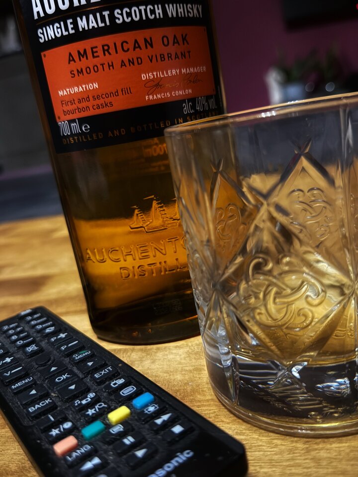🎉🥃 - serialowapara19782