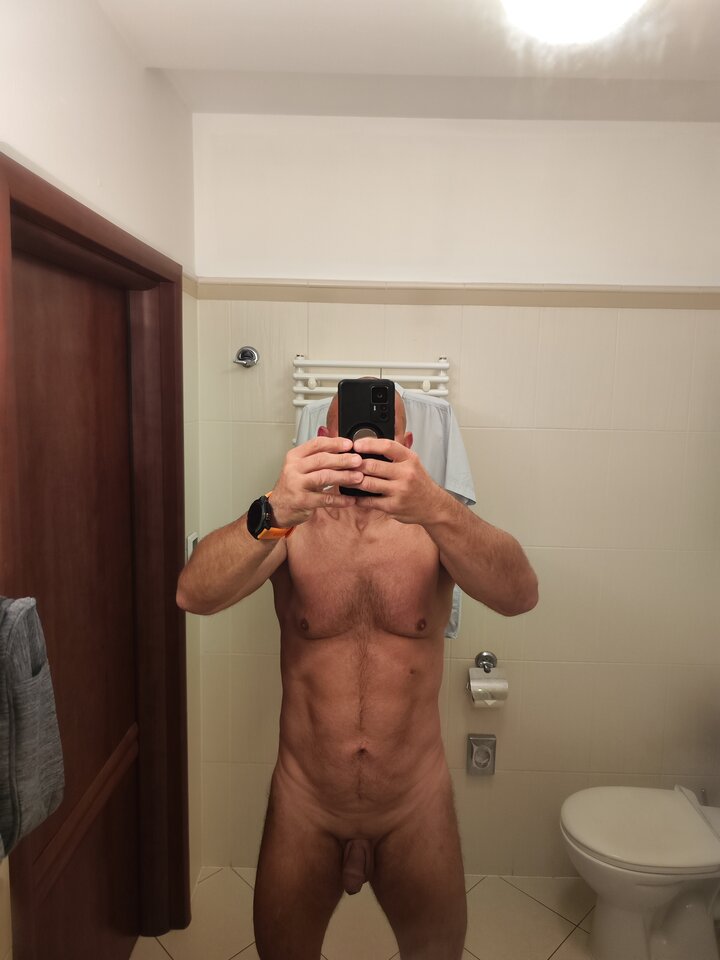 1000020610.jpg - tom6970