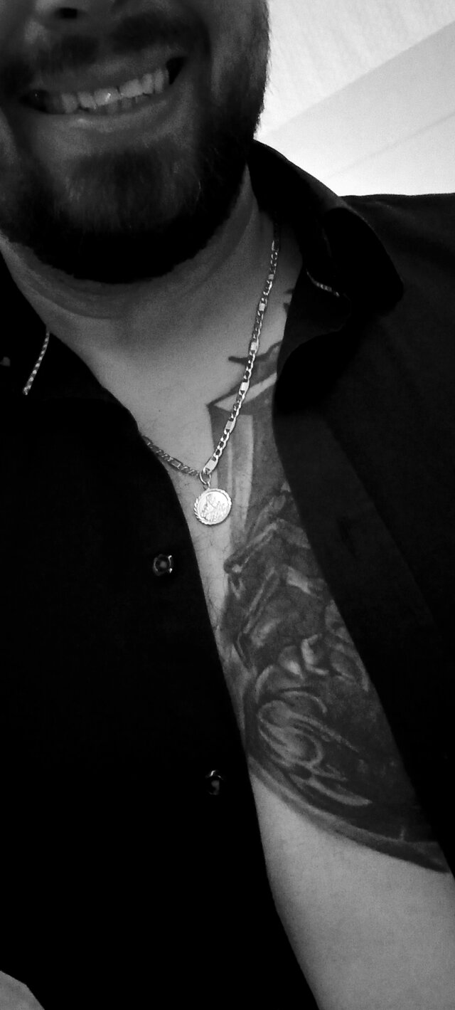 intimis_i_sucz