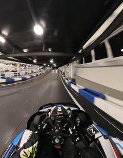 🏎️