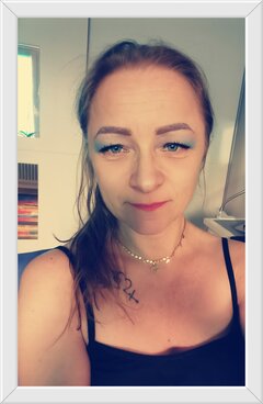 😍🤣😁😘