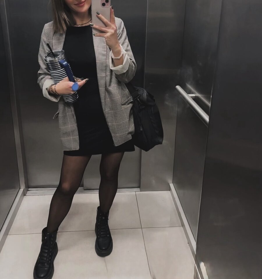 Taka zapracowana, że nie ma czasu na relaks 😈 - dupa802