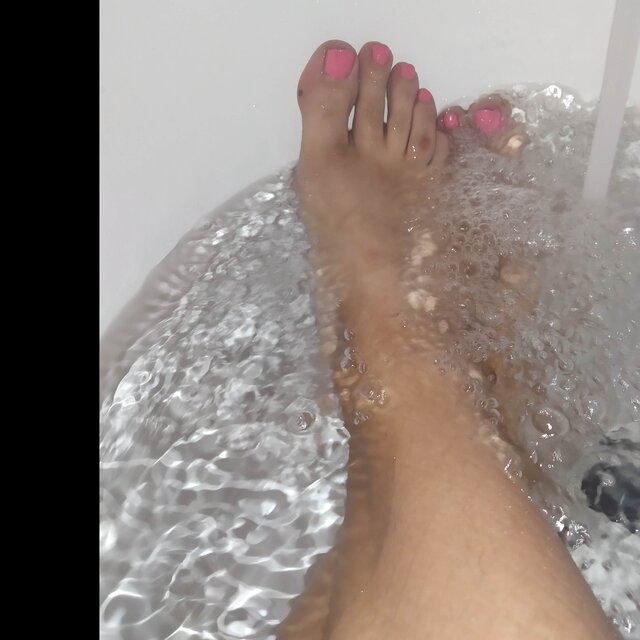SissyWhore80
