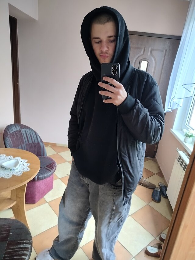 IHotTeenager