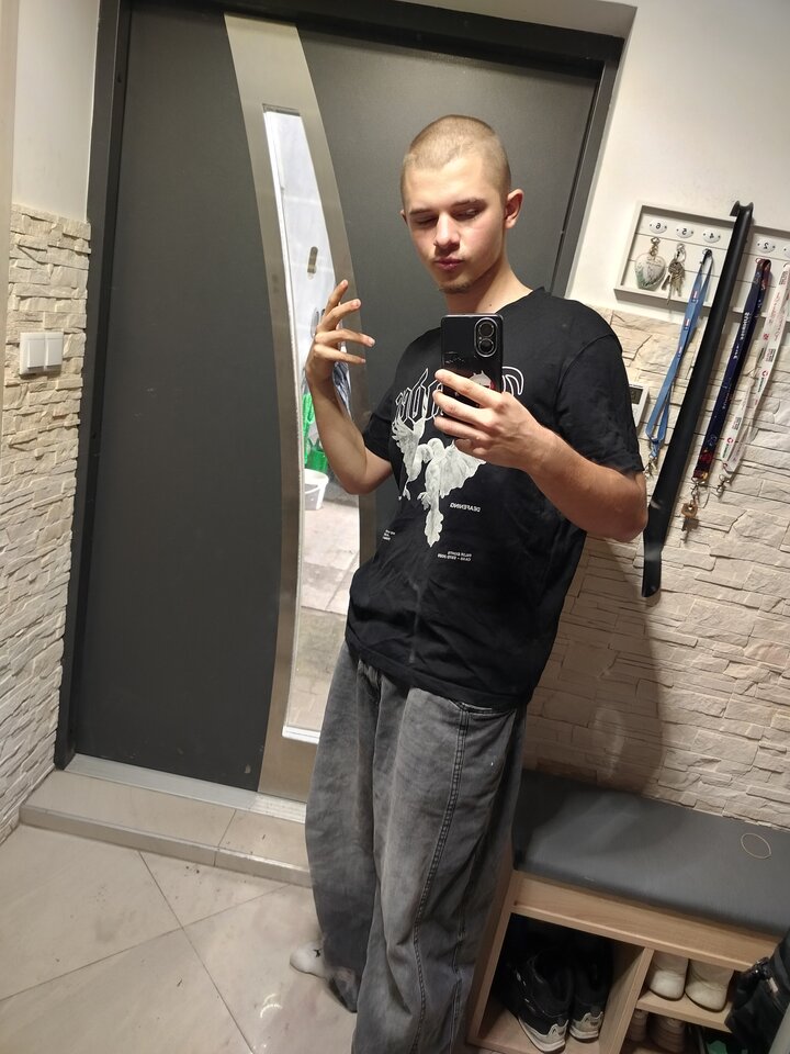 1000011866.jpg - IHotTeenager