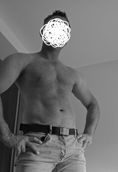 Snapchat-1681413827.jpg