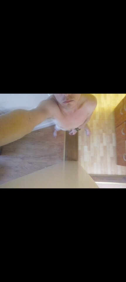 Screenshot_2025-11-03-05-17-49-95_965bbf4d18d205f782c6b8409c5773 - Uroczyfemboy27