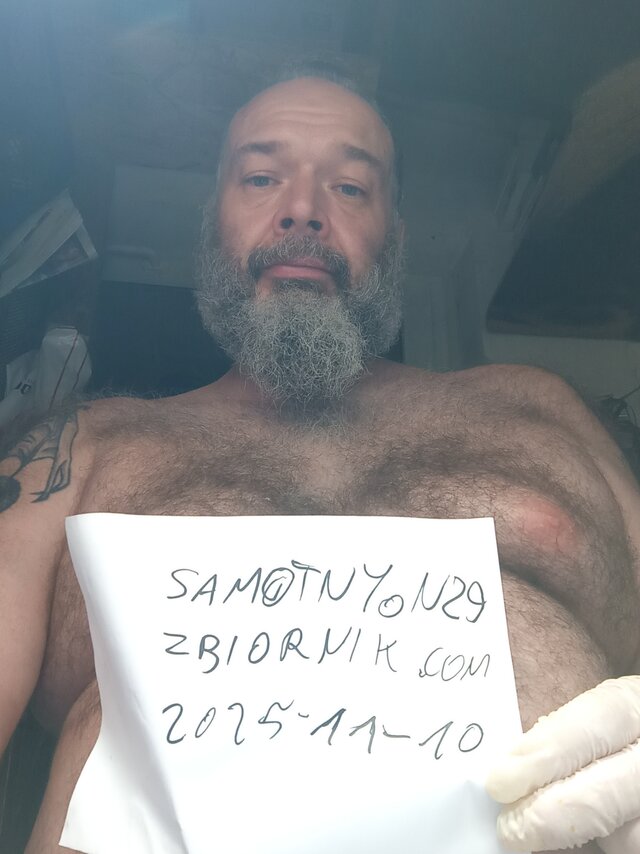 SAMOTNYoN29