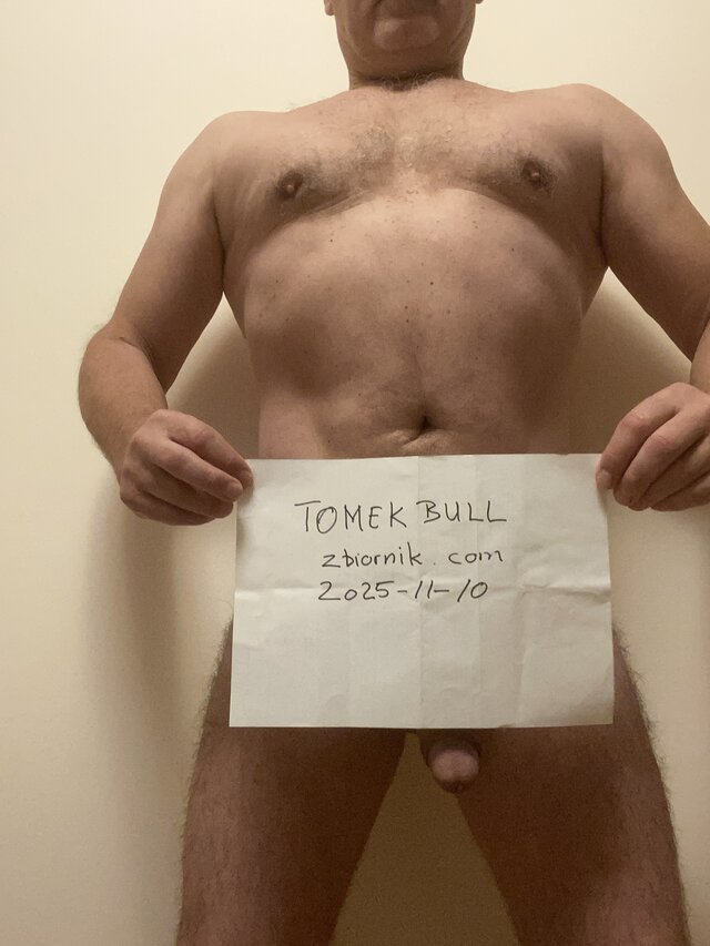 TomekBull