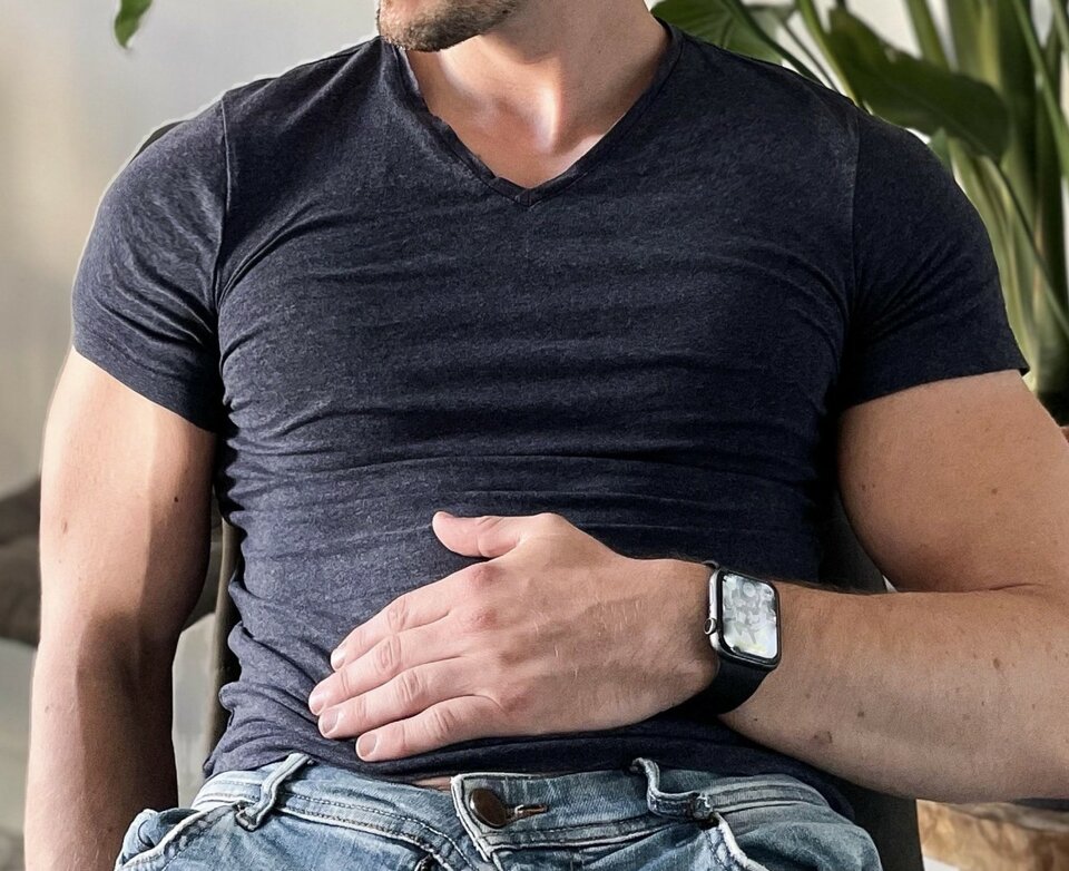 big-dick-out-of-jeans (1).jpg - Mensss9