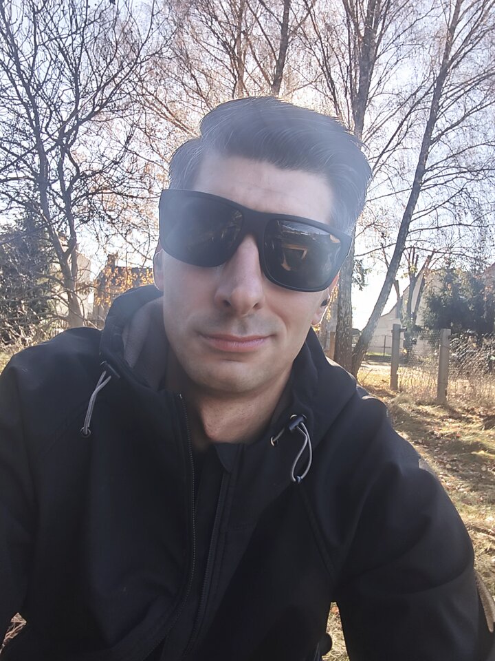 1000001191.jpg - Wysoki_brunet89_