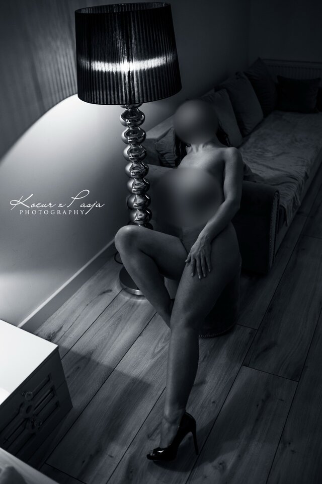 _LonelyLady_