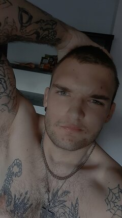 Snapchat-882590350.jpg