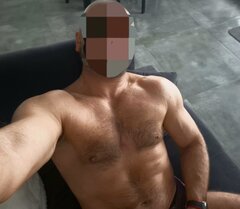 8330.jpg